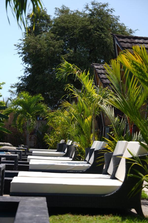 Copacabana Gili Air Hotell Exteriör bild